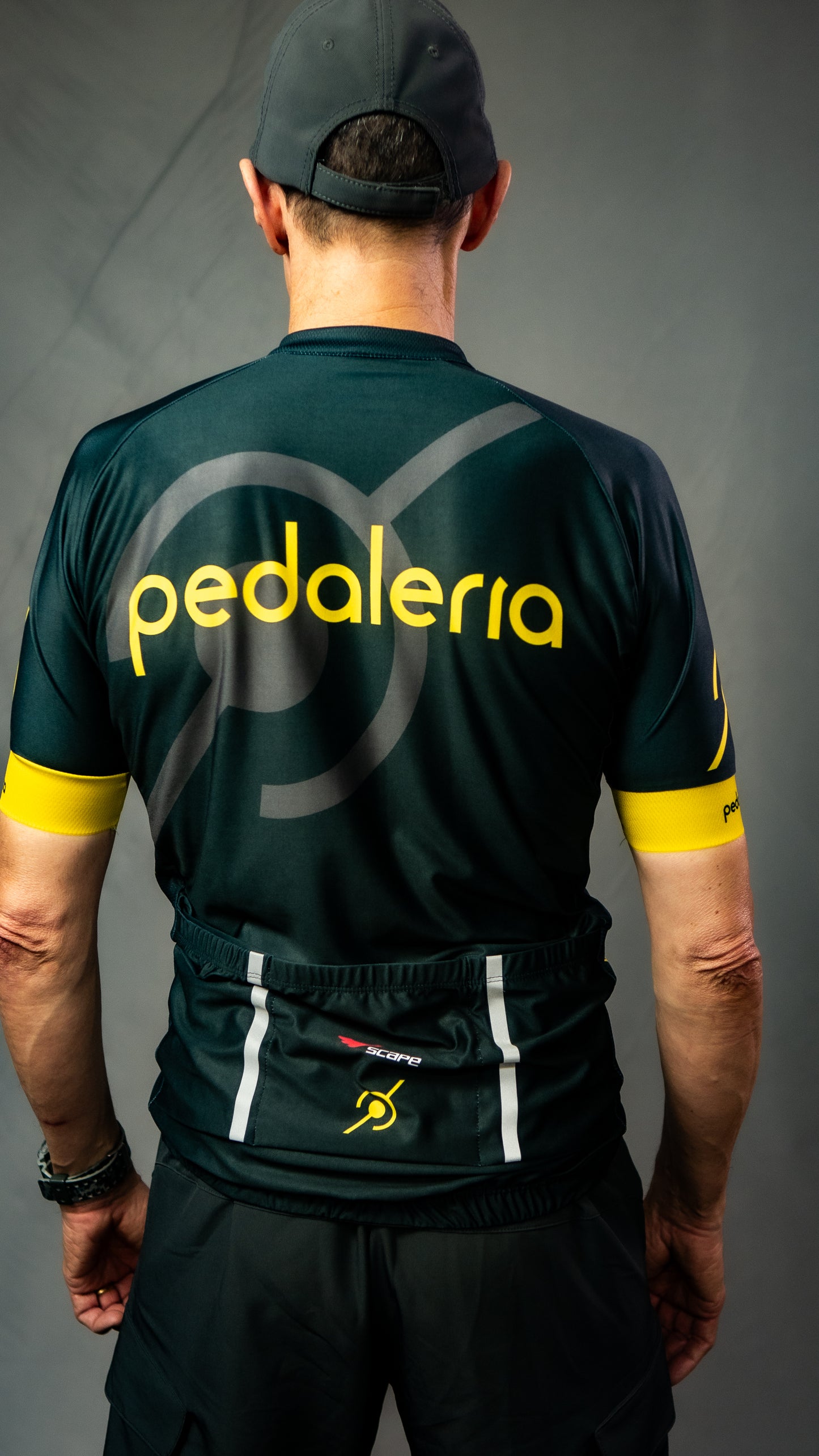 Camisa Pedaleria Preta.